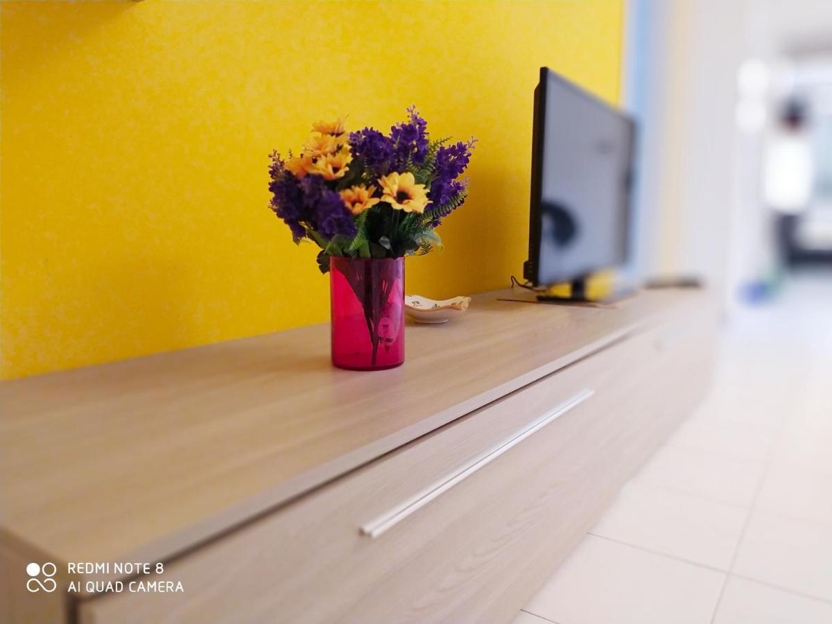 Casa Cristina Apartment คอมิโซ ภายนอก รูปภาพ