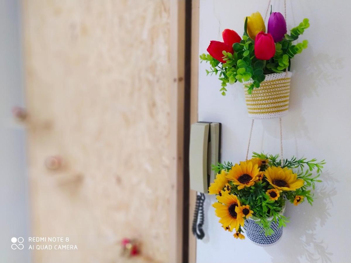 Casa Cristina Apartment คอมิโซ ภายนอก รูปภาพ