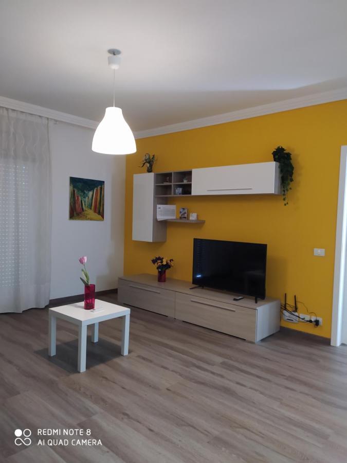 Casa Cristina Apartment คอมิโซ ภายนอก รูปภาพ
