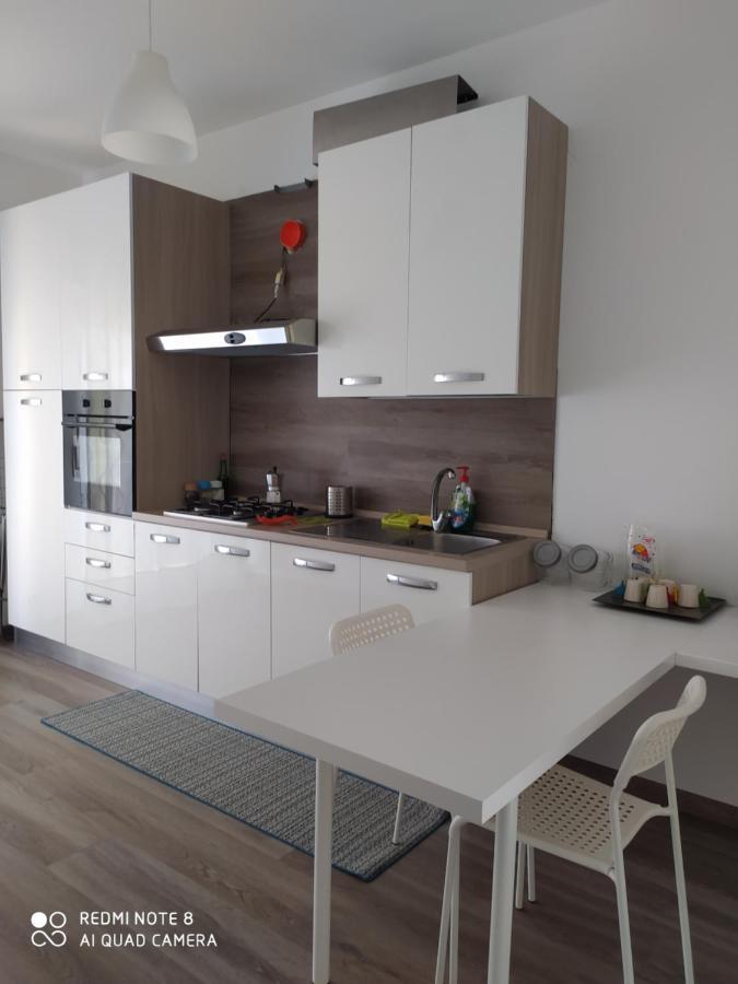 Casa Cristina Apartment คอมิโซ ภายนอก รูปภาพ