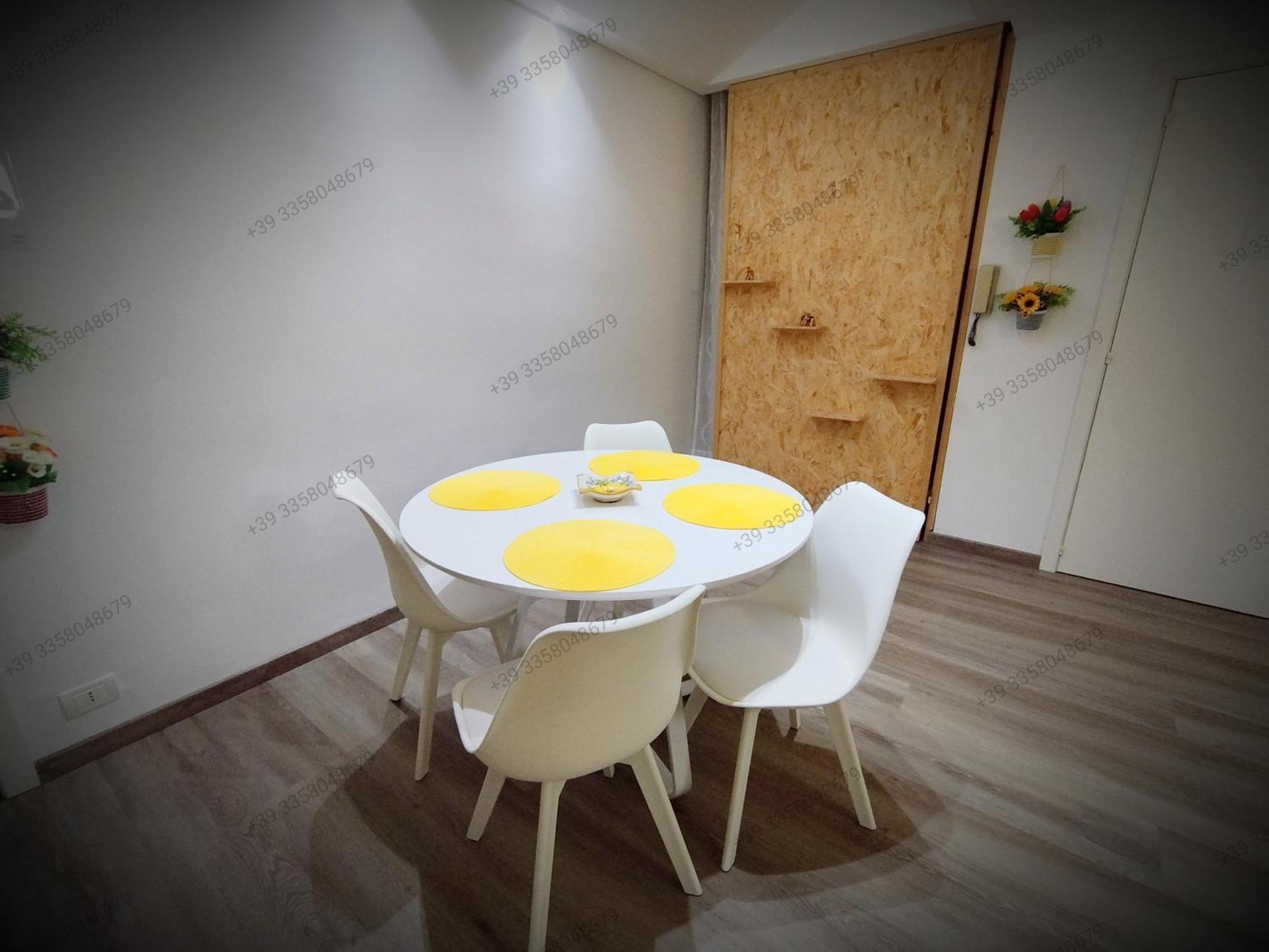 Casa Cristina Apartment คอมิโซ ห้อง รูปภาพ